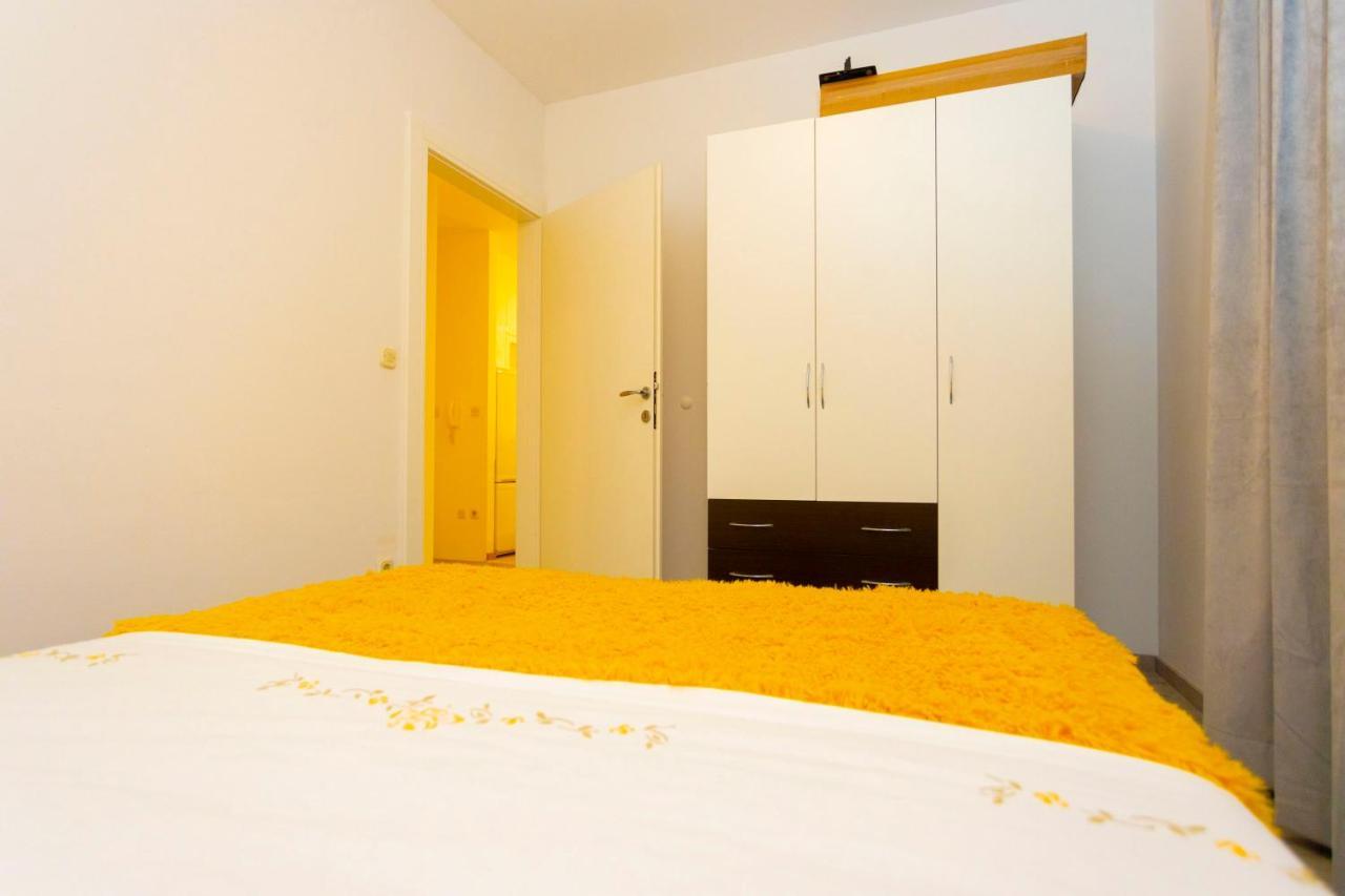 Apartman Angie Makarska Esterno foto