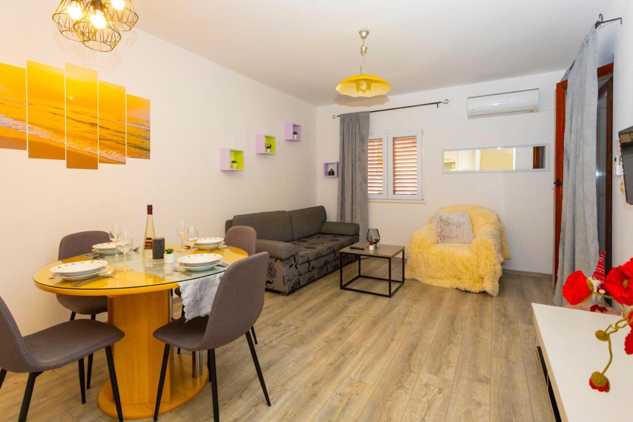Apartman Angie Makarska Esterno foto